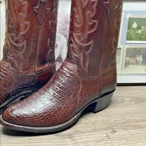 Meet your Posher, Ross